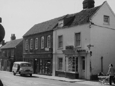 Arthy's Bakery (HT)